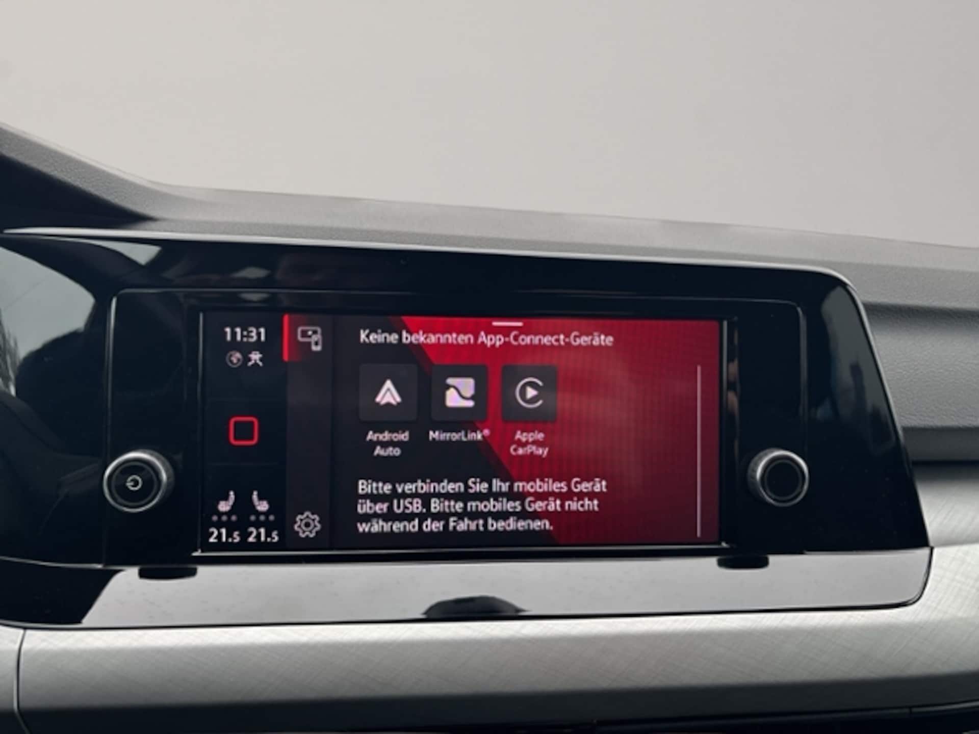 Volkswagen Golf Life
