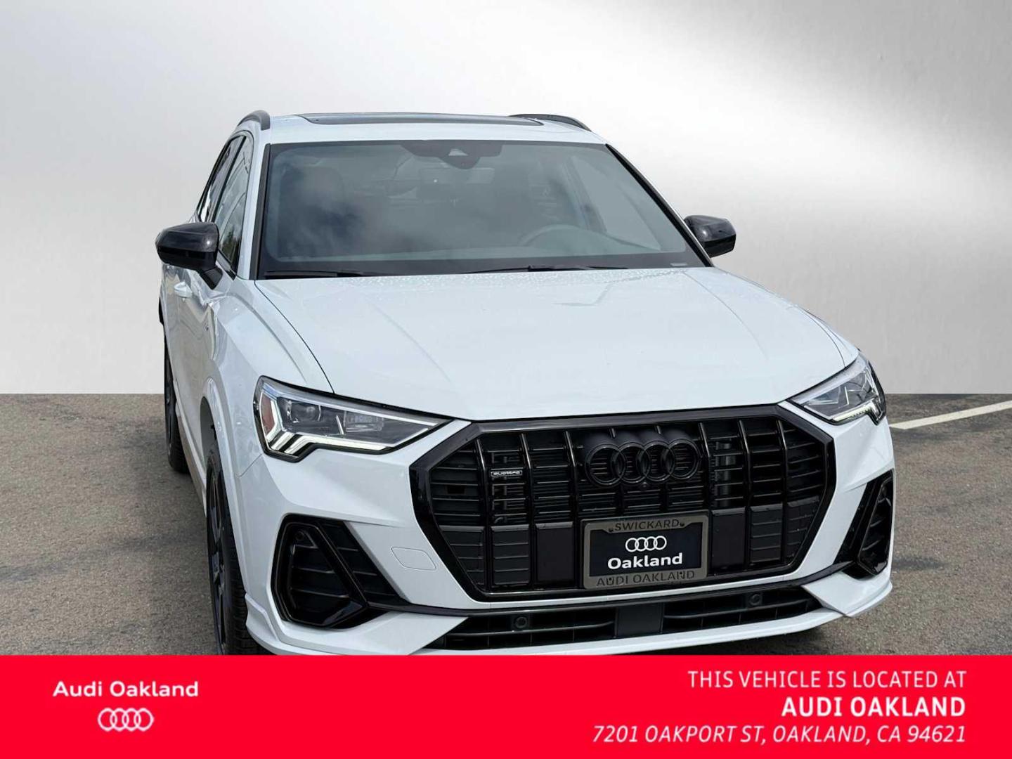 2025 Audi Q3 45 TFSI S Line Premium Plus quattro's photo