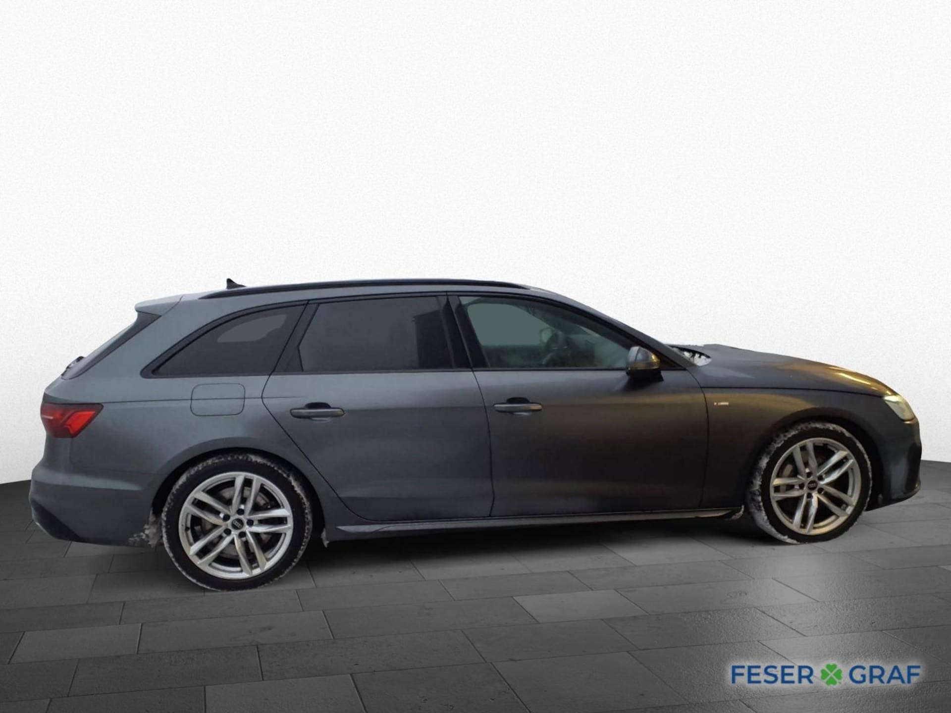 Audi A4 Avant S line