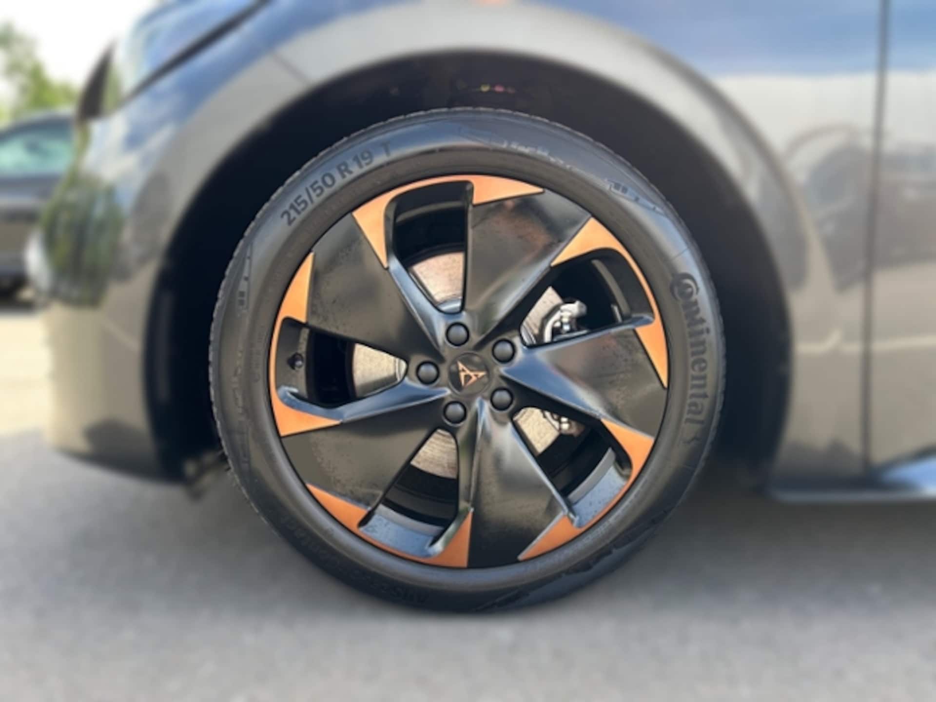 CUPRA Born
