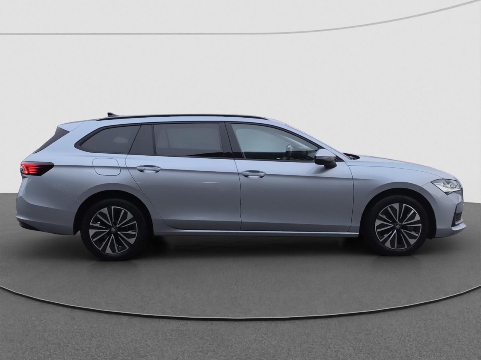 Škoda Superb Combi – Bild 11