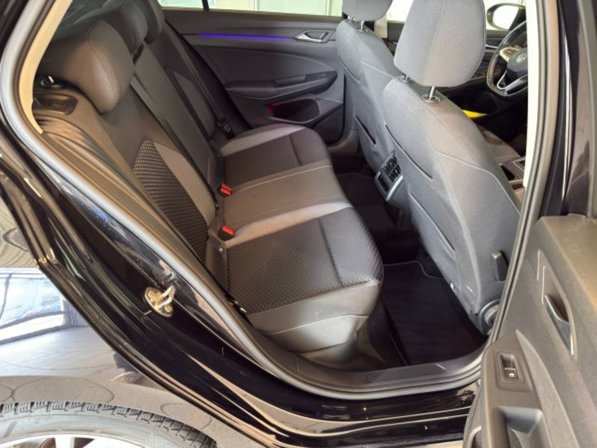 Volkswagen Golf Active