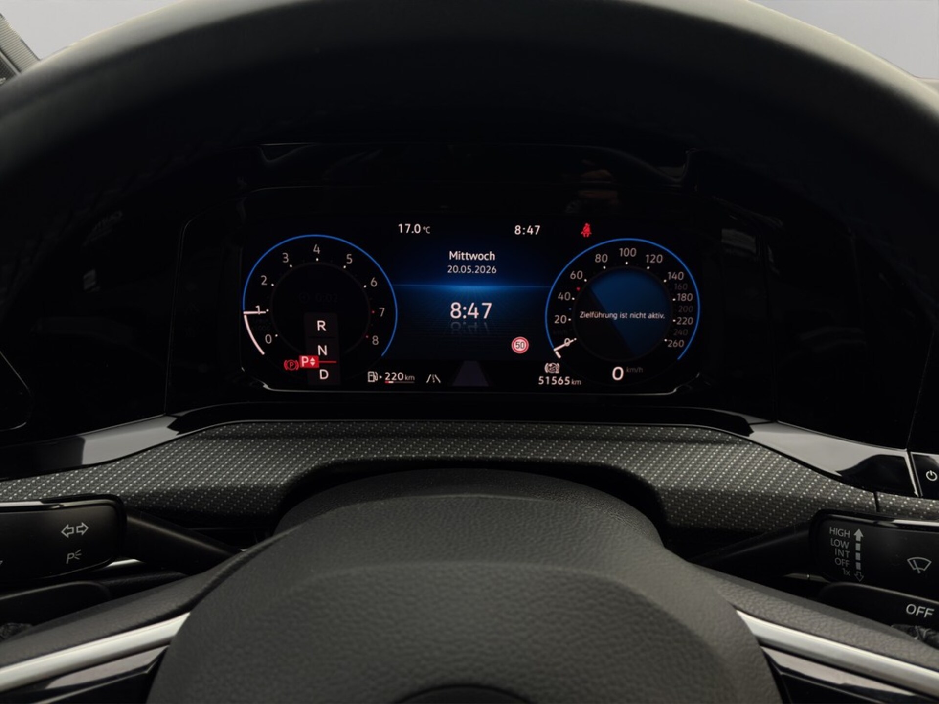 Volkswagen Golf R-Line