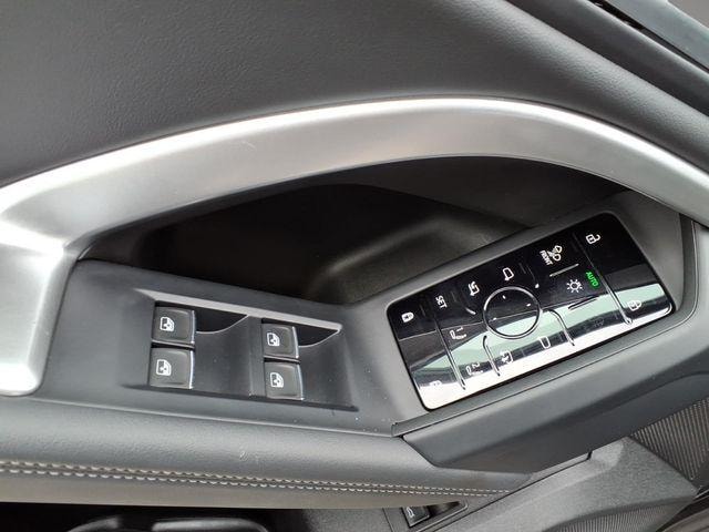 2025 Audi Q5 Premium Plus - Photo 12