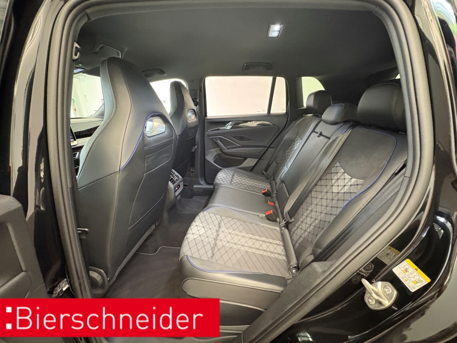 Volkswagen Tiguan – Bild 8