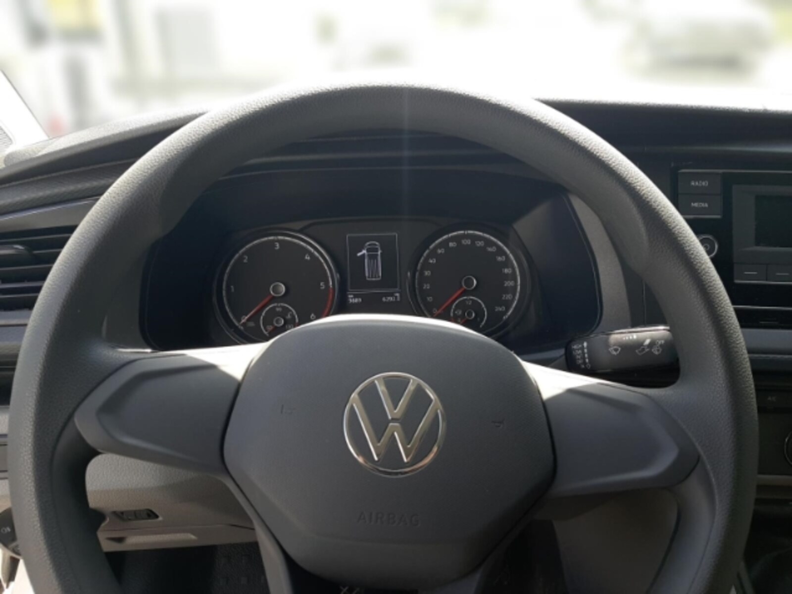 Volkswagen T6.1 Transporter Kasten langer Radstand – Bild 8