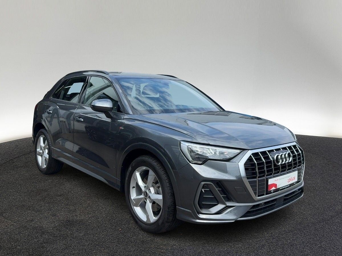 Image about Audi Q3 45 TFSI quattro S tronic