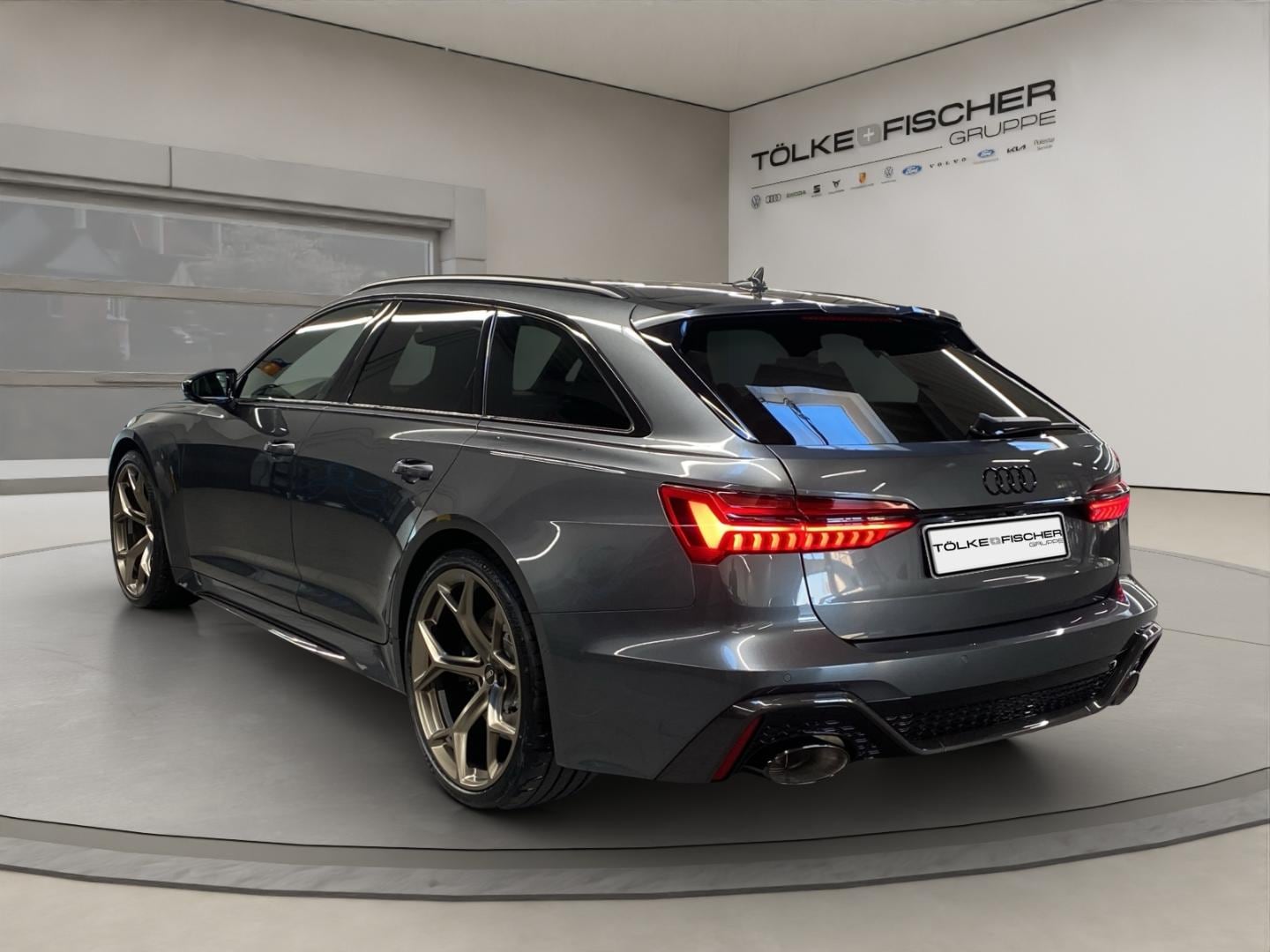 Image about Audi RS 6 Avant performance quattro tiptronic