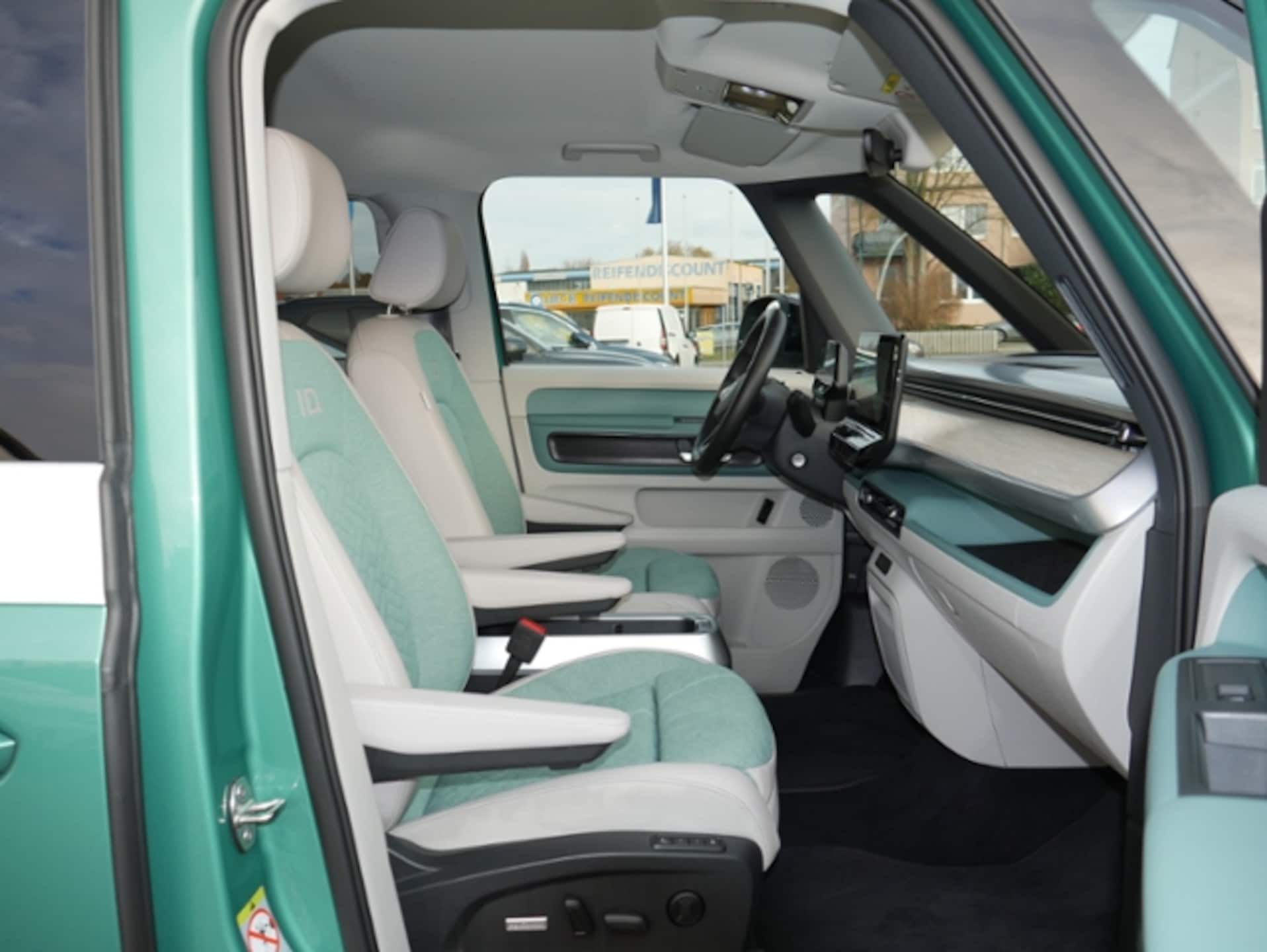 Volkswagen ID. Buzz Pro