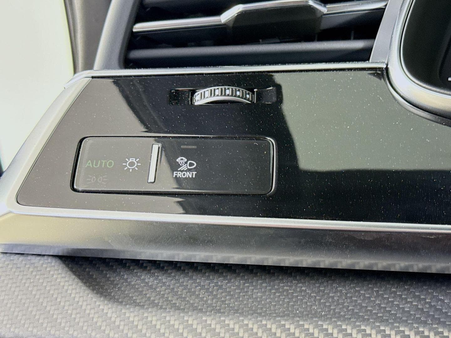 2025 Audi RS Q8 Base - Photo 10