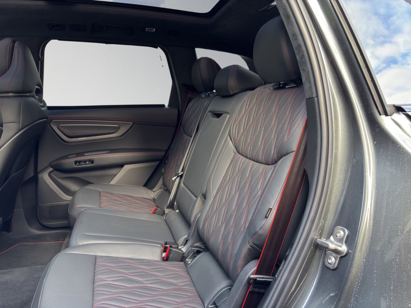 Bild über Audi Q7 SUV TDI quattro 220 kW tiptronic - für weitere Informationen kontaktieren Sie den Audi Partner
