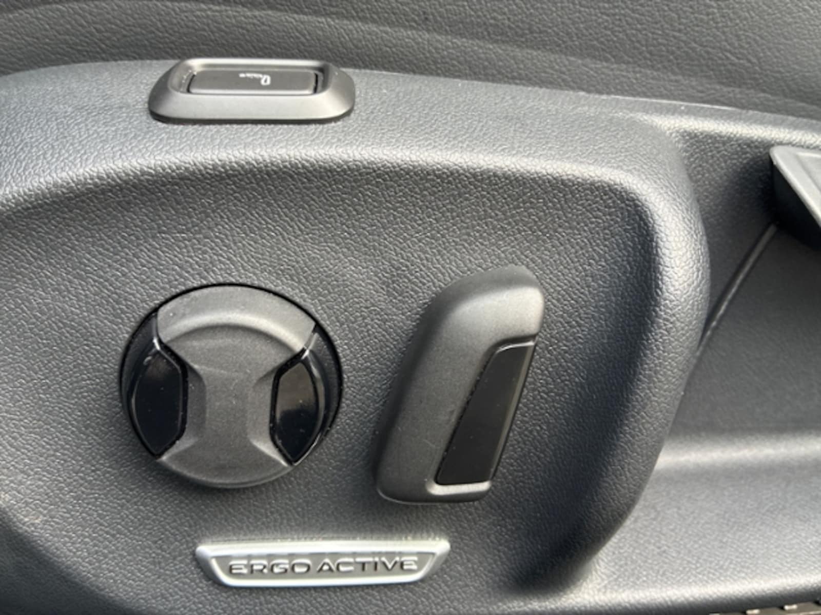 Volkswagen Passat – Bild 9
