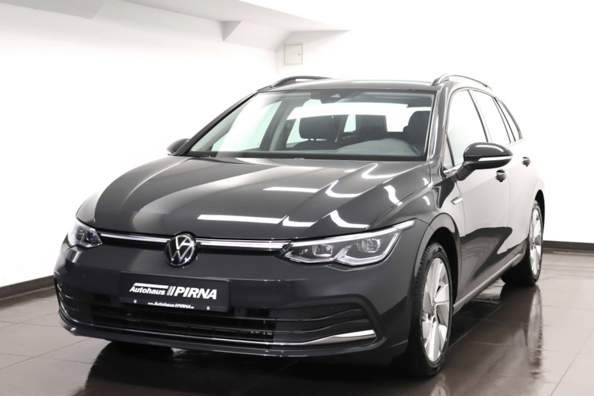 Volkswagen Golf Variant Style
