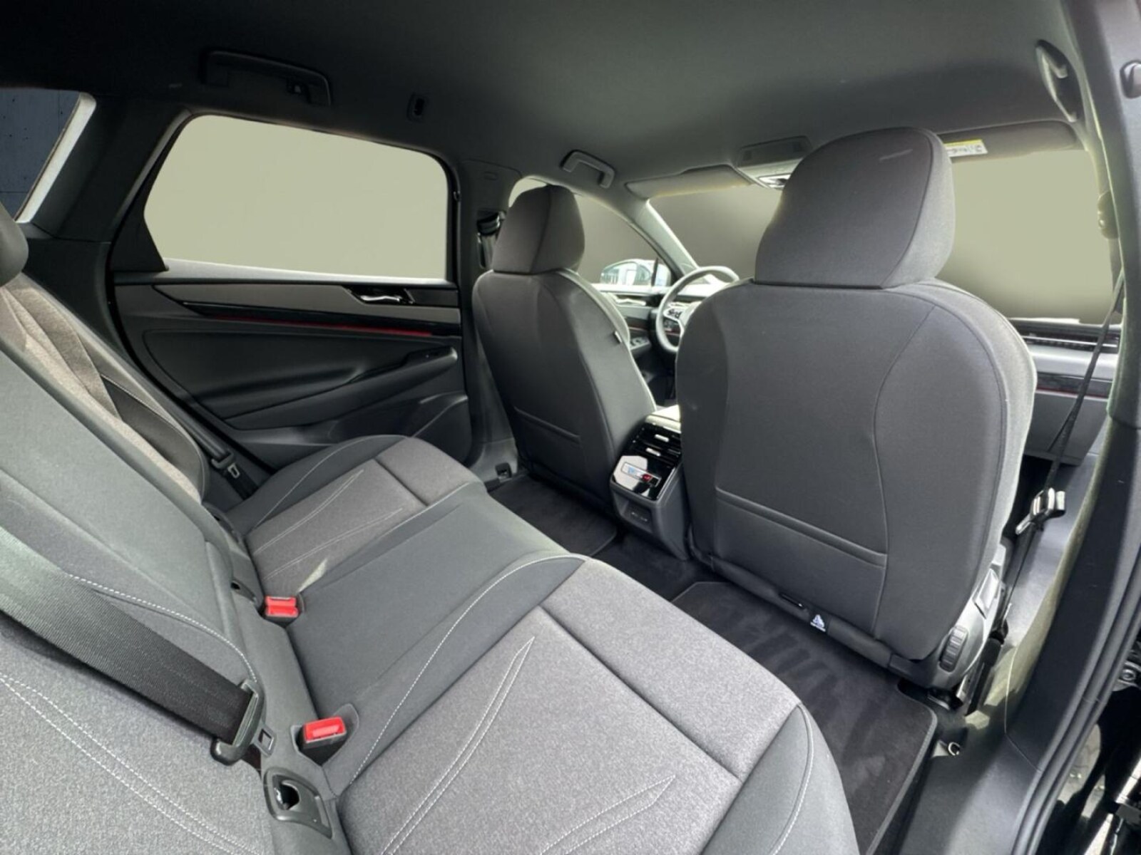 Volkswagen ID.7 Tourer – Bild 18