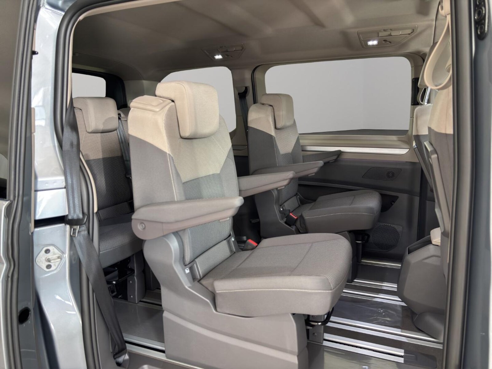 Volkswagen Multivan – Bild 8