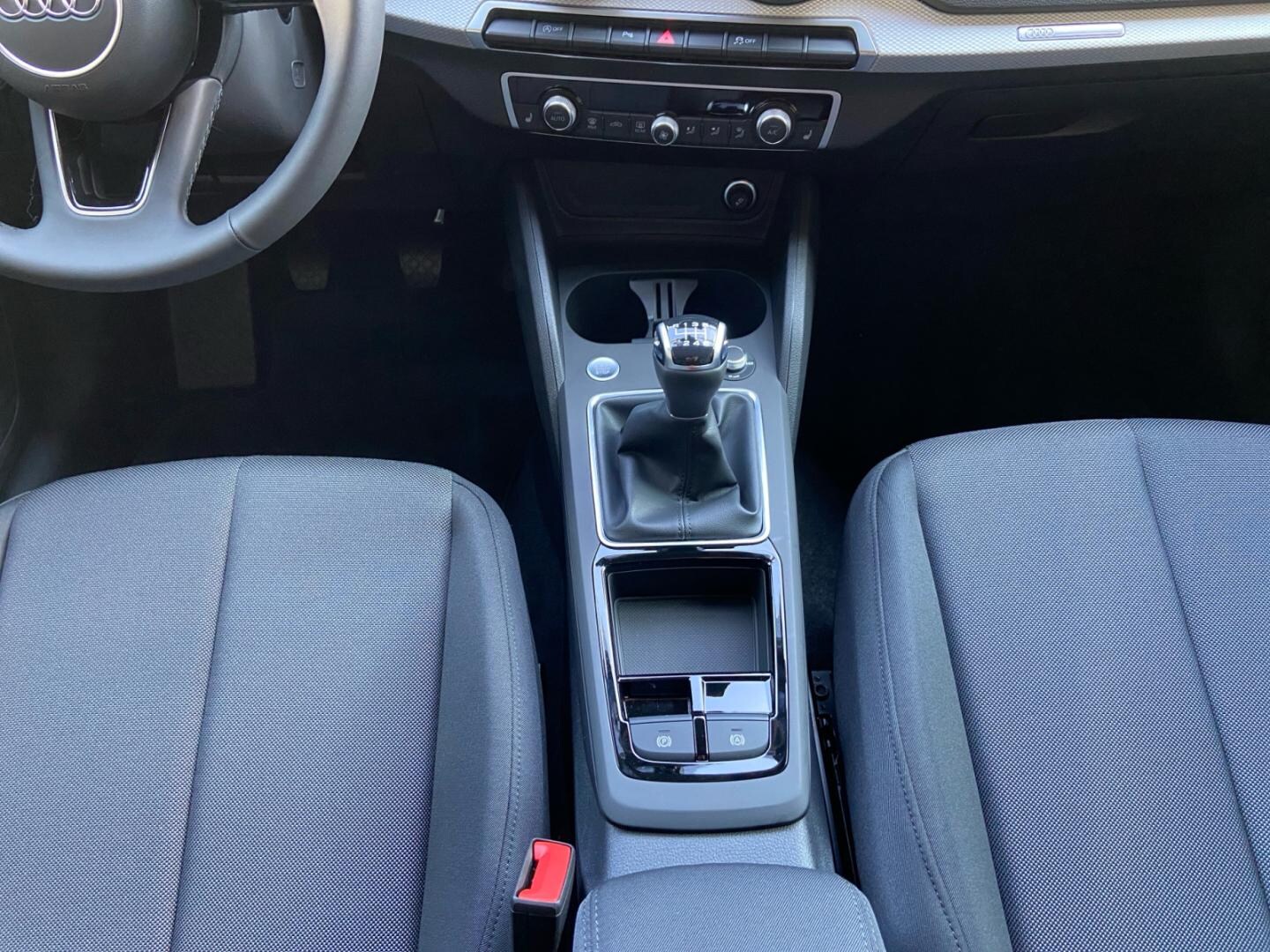 Bild über Audi Q2 advanced 30 TFSI Schaltgetriebe - für weitere Informationen kontaktieren Sie den Audi Partner