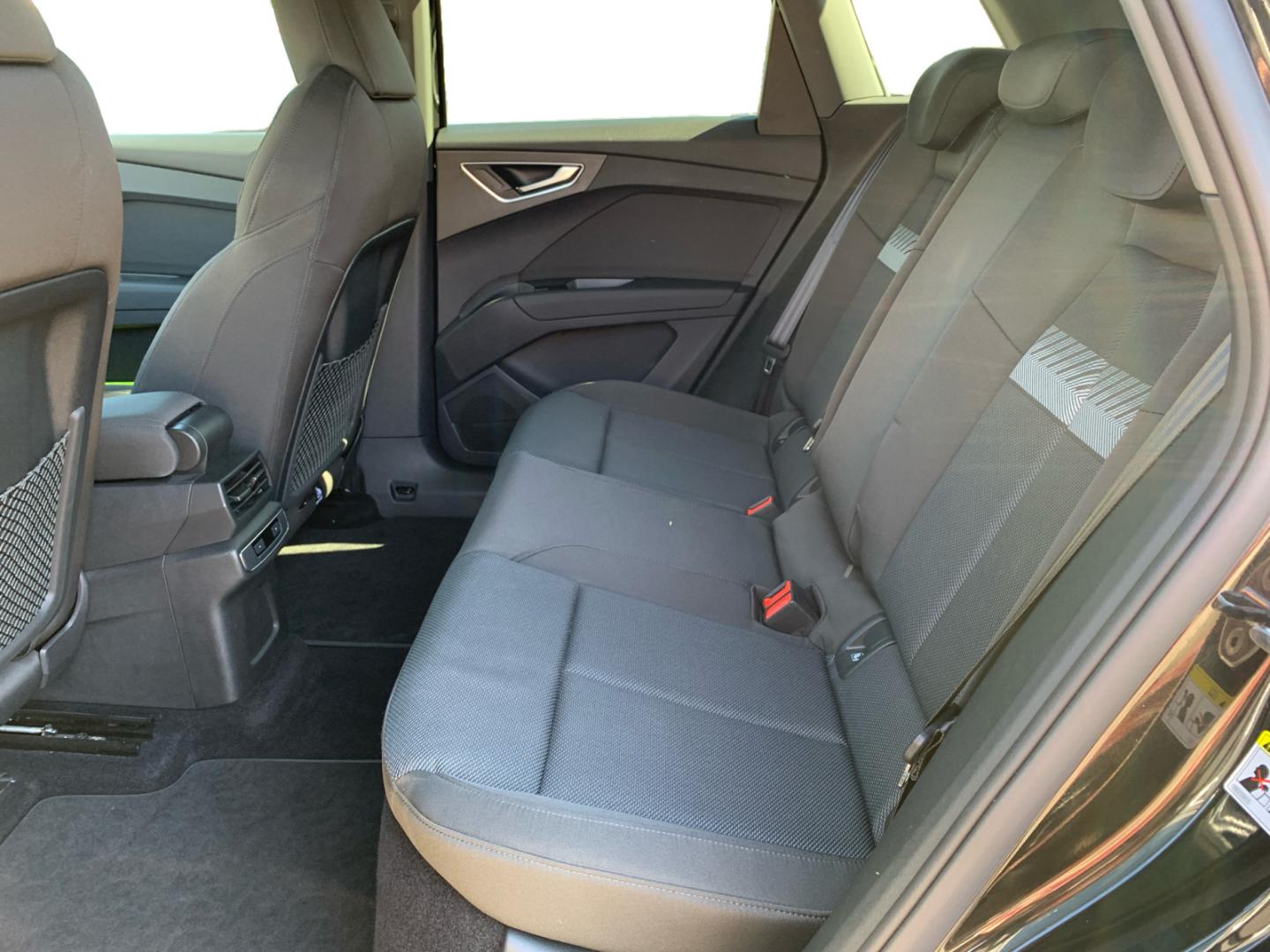 Image about Audi Q4 e-tron 40 e-tron