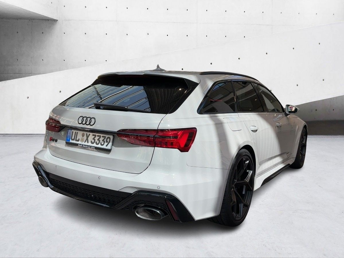 Image about Audi RS 6 Avant performance quattro tiptronic