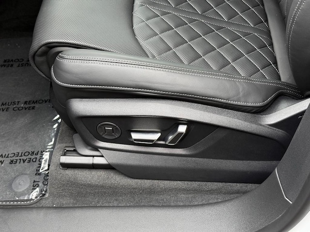 2026 Audi SQ8 Premium Plus - Photo 22