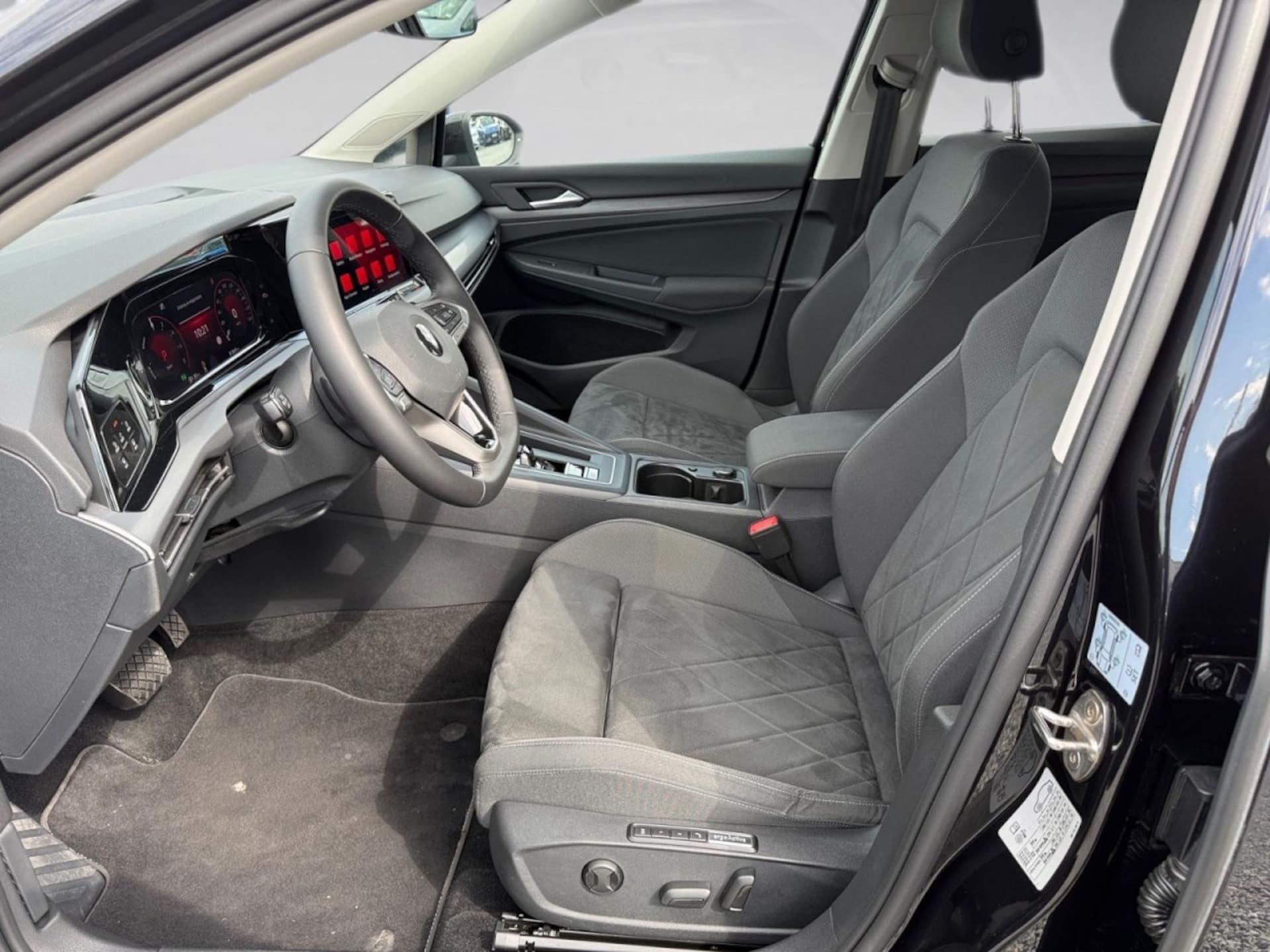 Volkswagen Golf Style