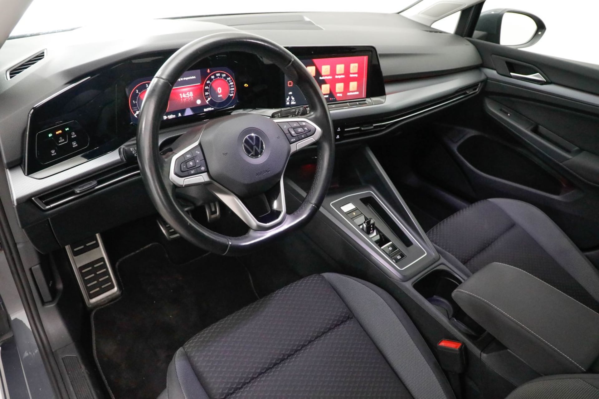 Volkswagen Golf Active