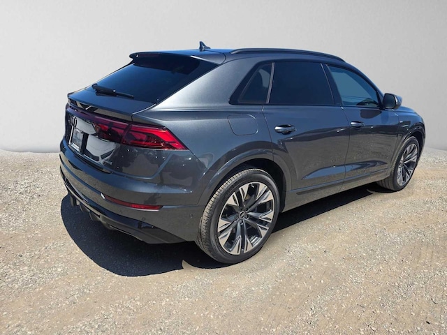 2026 Audi Q8