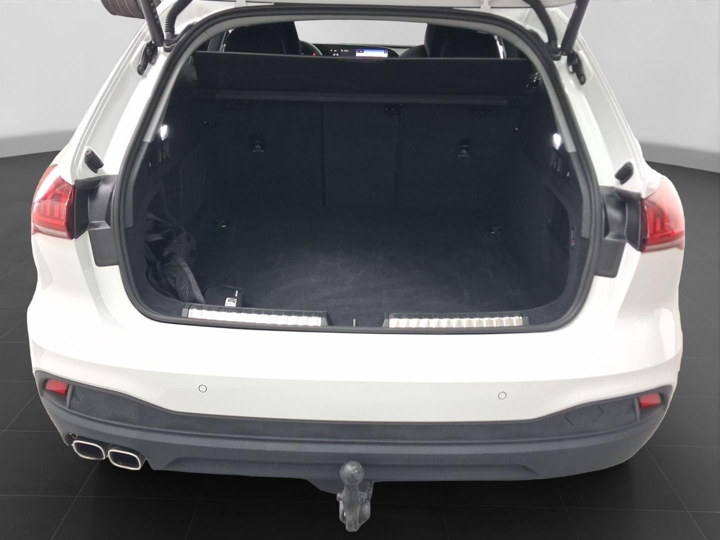 Bild über Audi A5 Avant TDI quattro 150 kW S tronic - für weitere Informationen kontaktieren Sie den Audi Partner