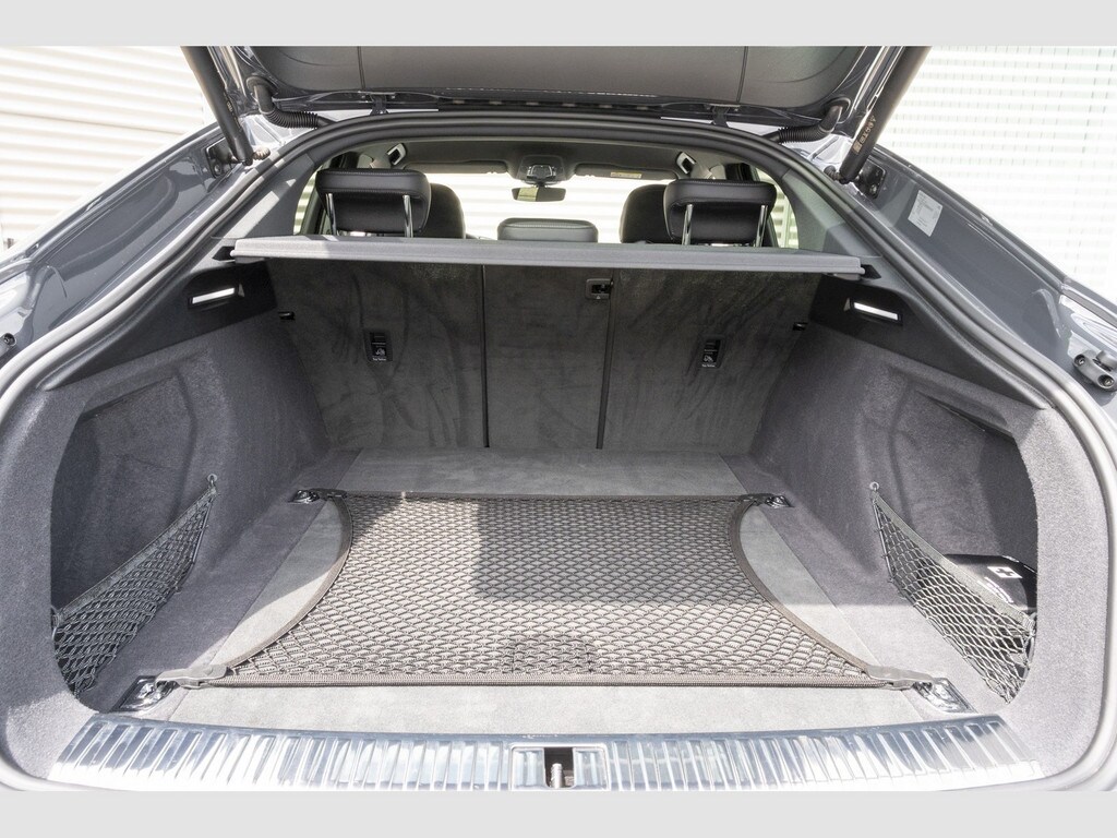 Image about Audi Q8 Sportback e-tron advanced 55 e-tron quattro