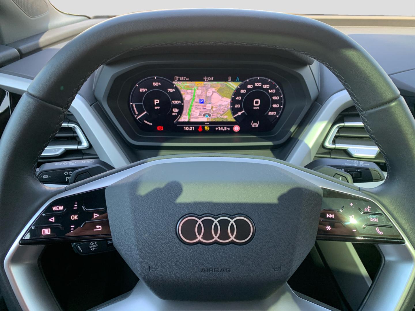 Image about Audi Q4 e-tron 40 e-tron