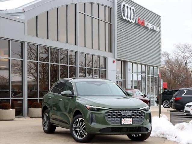 2025 Audi New Q5 Premium's photo