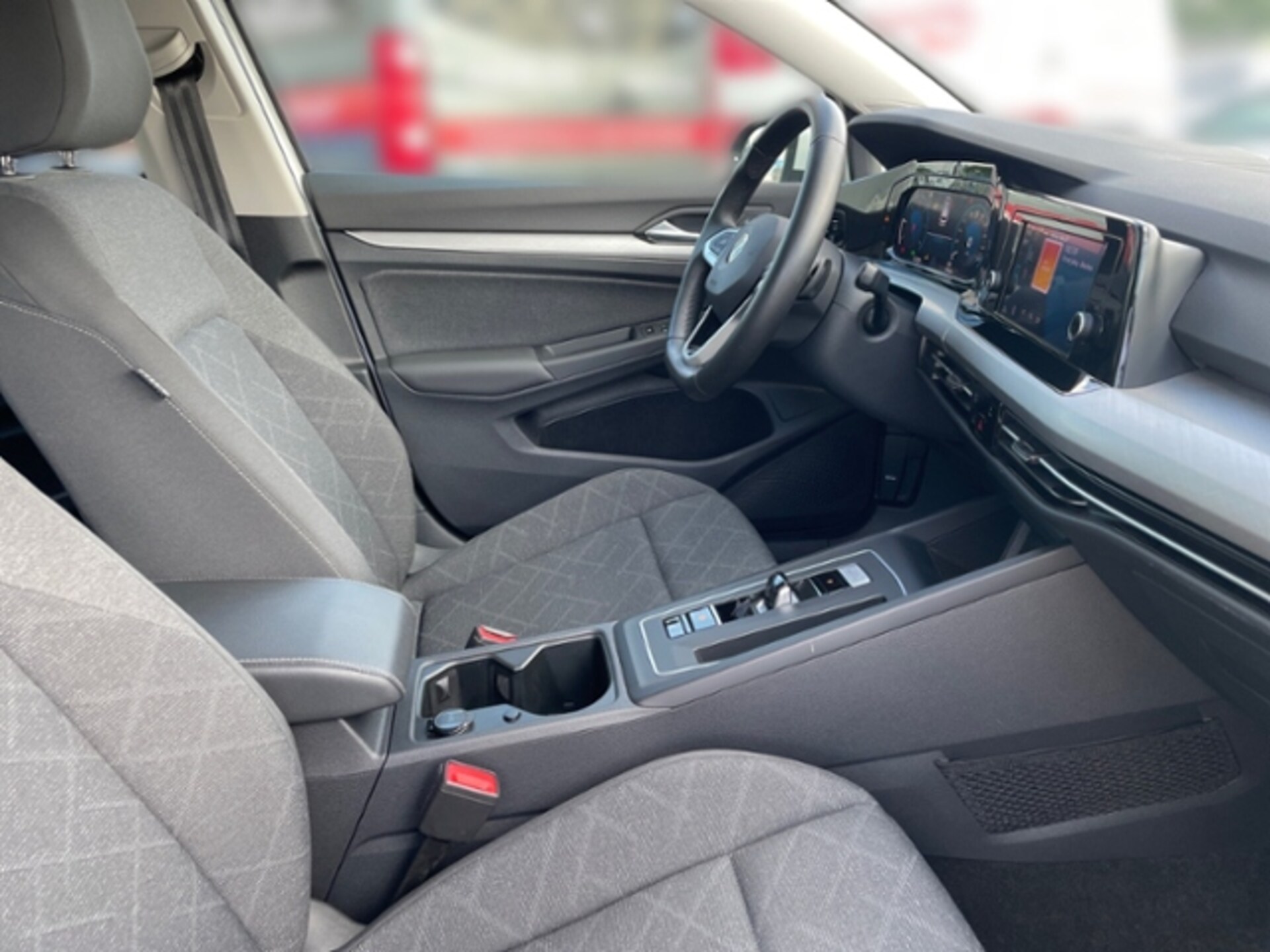Volkswagen Golf Variant Life