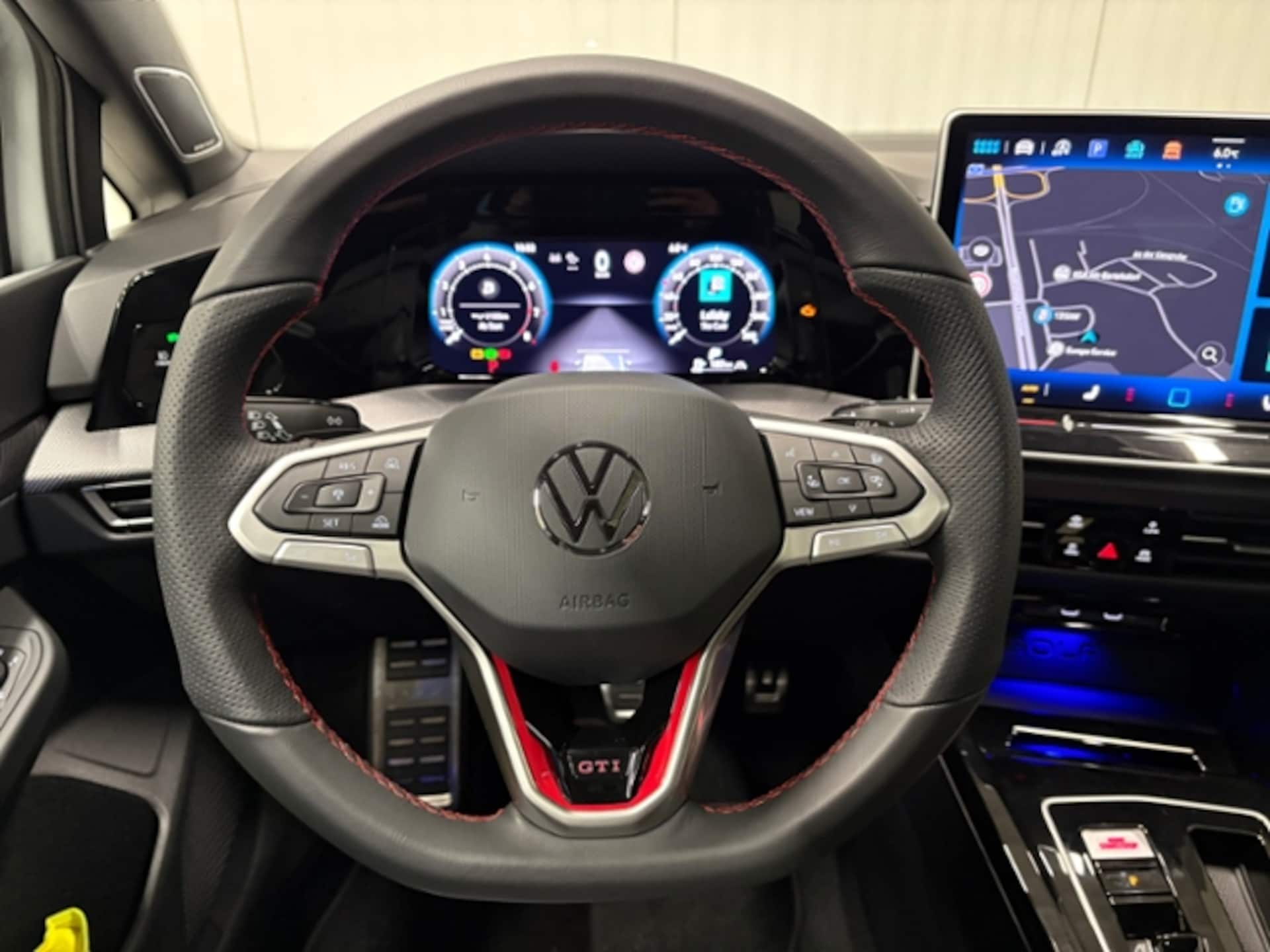 Volkswagen Golf GTI