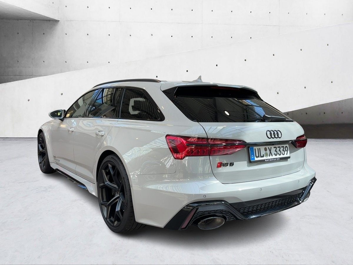 Image about Audi RS 6 Avant performance quattro tiptronic