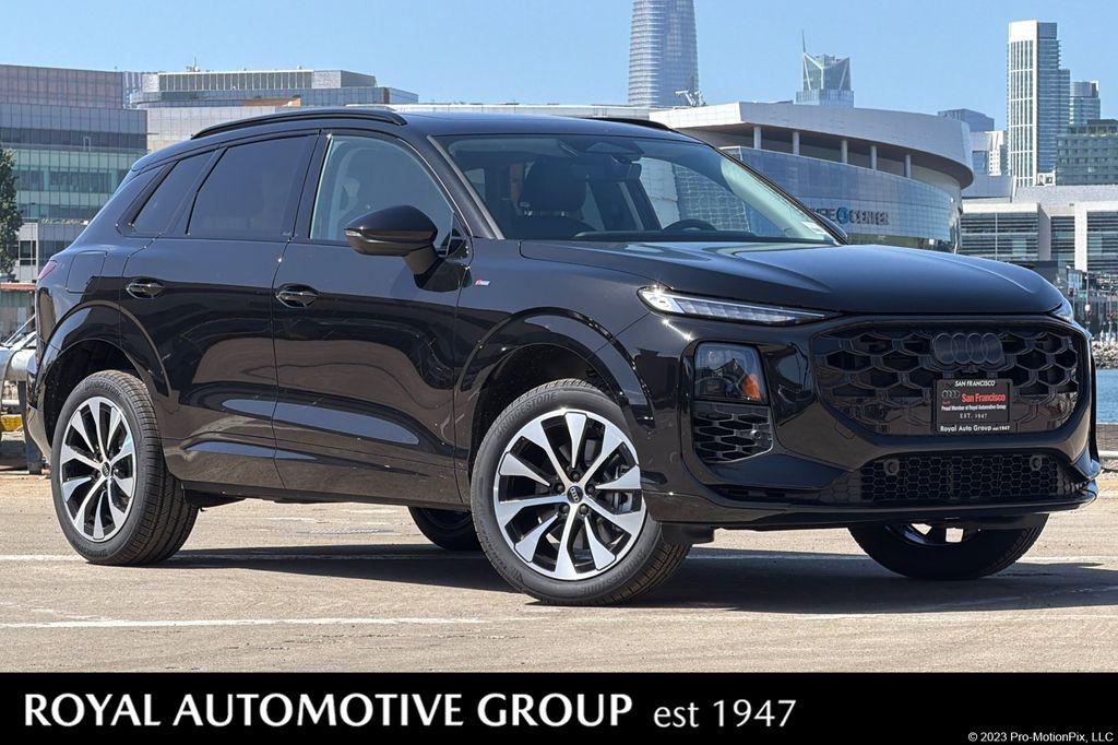 2026 Audi Q3 S line quattro's photo