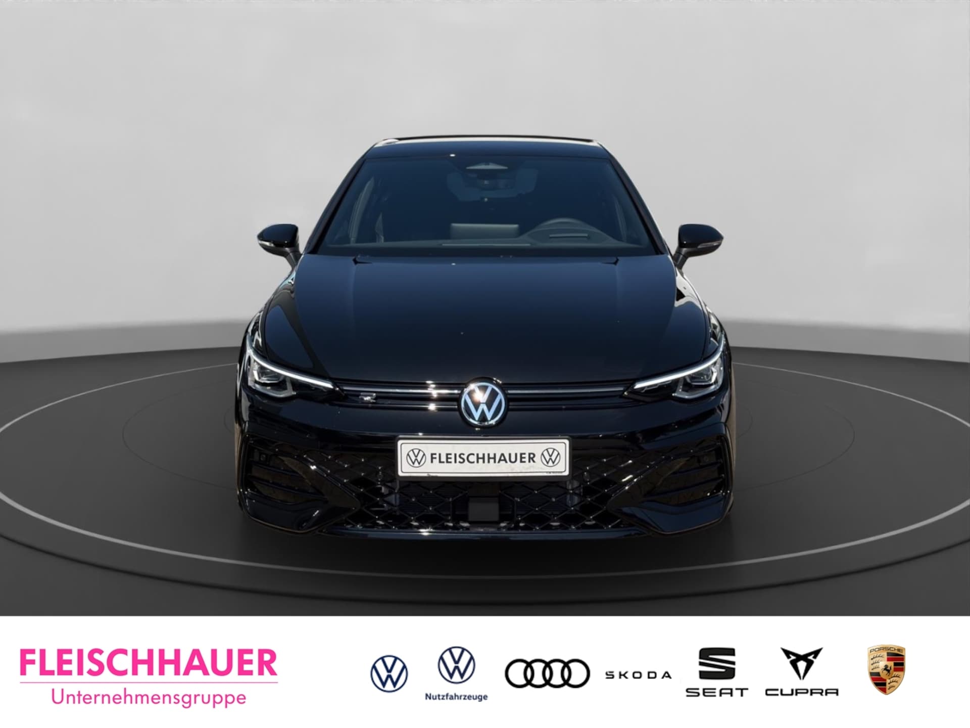 Volkswagen Golf R-Line