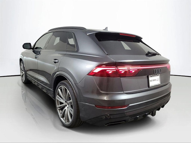 2026 Audi Q8