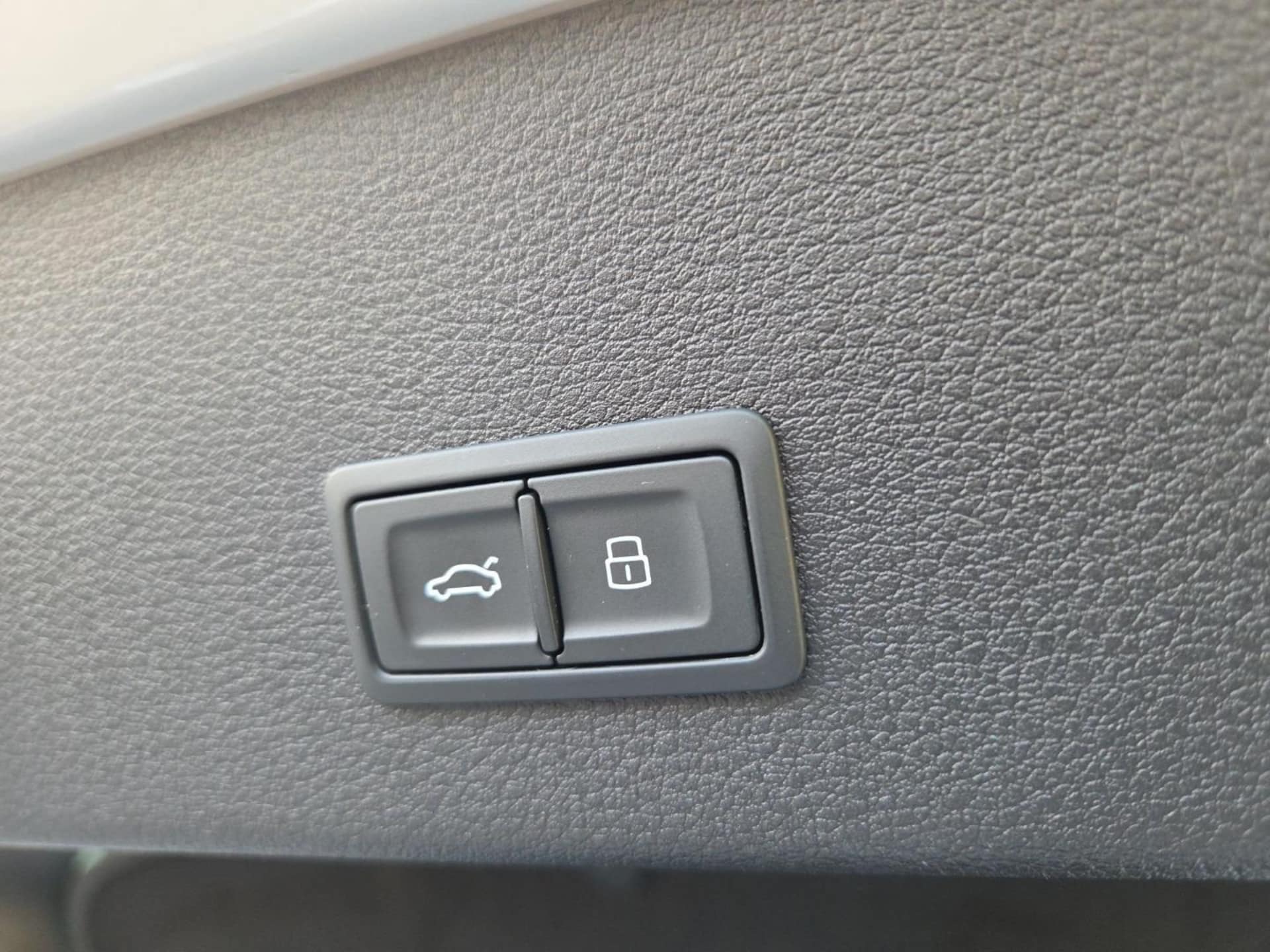 Audi e-tron S Sportback