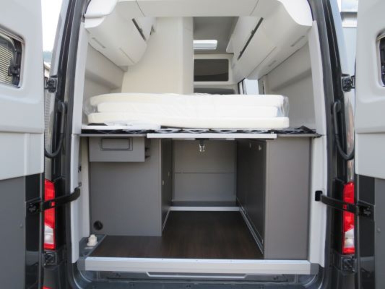 Volkswagen Grand California 600 – Bild 2