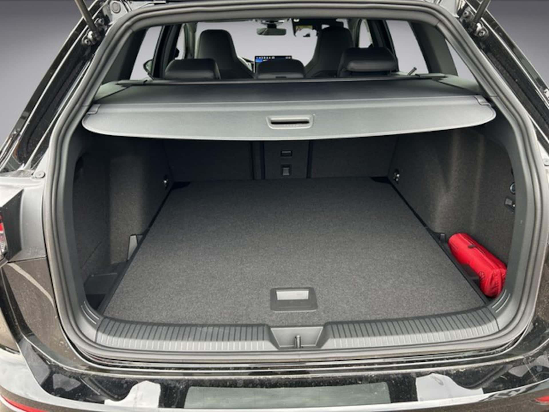 Volkswagen Golf Variant R-Line