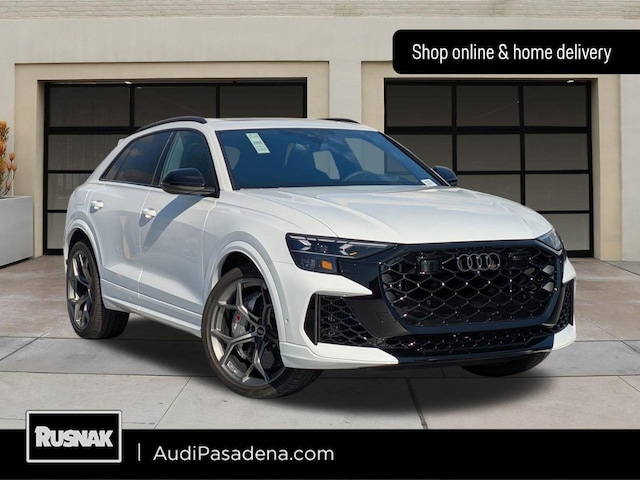 2026 Audi RS Q8 SUV performance