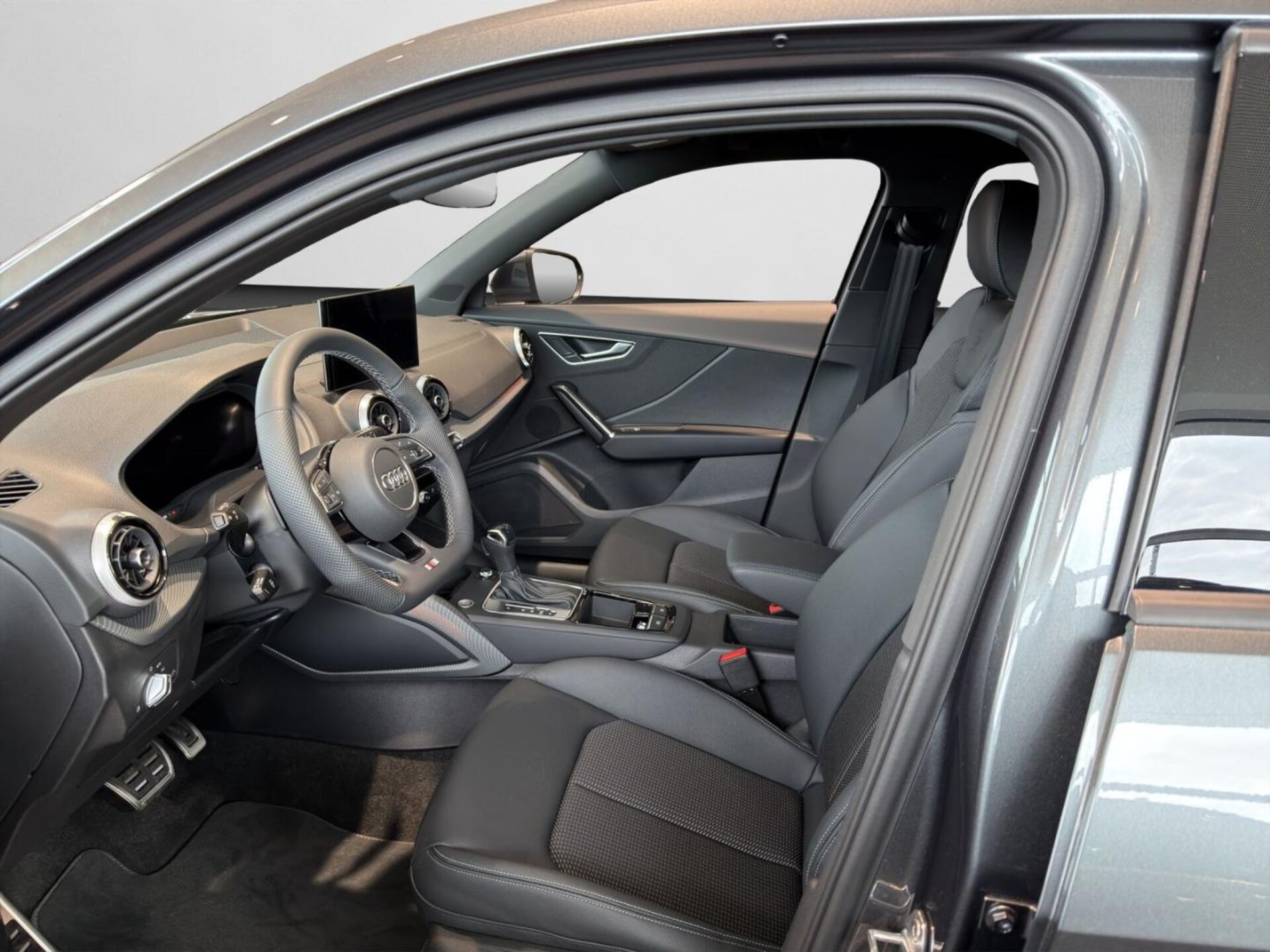 Audi Q2 S line