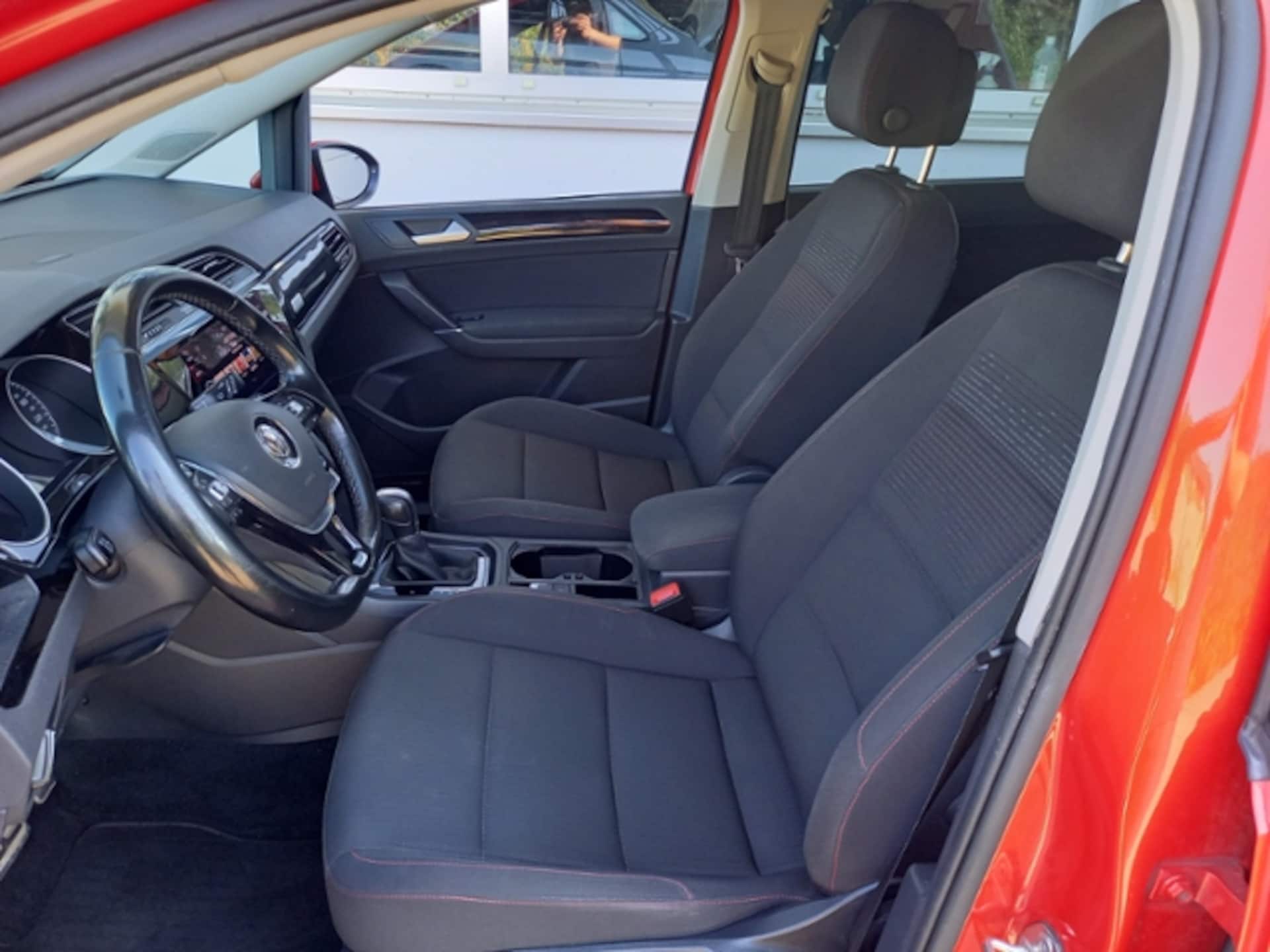 Volkswagen Touran SOUND