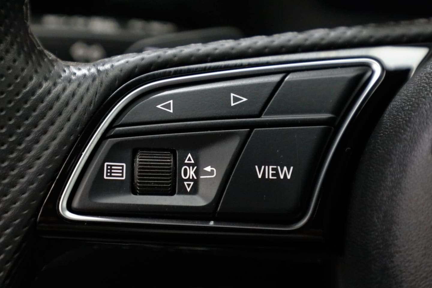 Bild über Audi A3 Sportback advanced 35 TFSI S tronic - für weitere Informationen kontaktieren Sie den Audi Partner