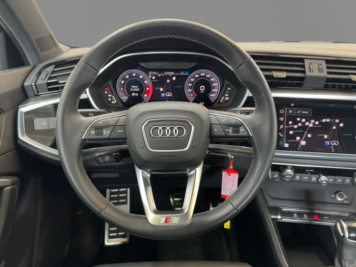 Image about Audi Q3 45 TFSI quattro S tronic