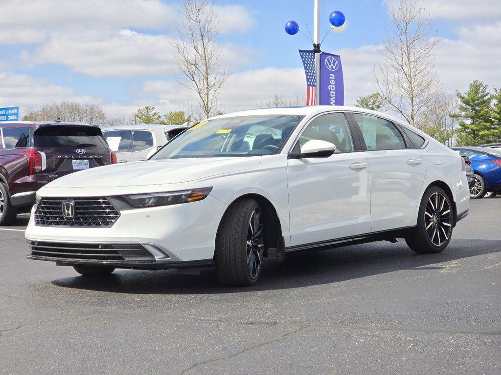 2023 Honda Accord Hybrid Touring - Photo 23