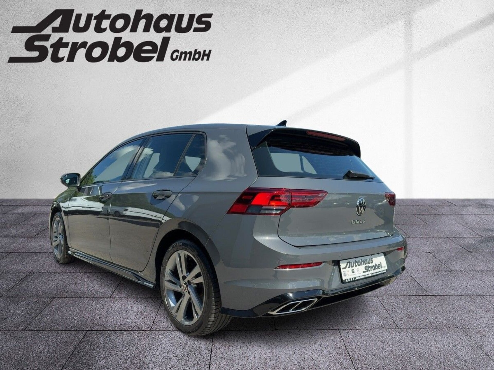 Volkswagen Golf R-Line
