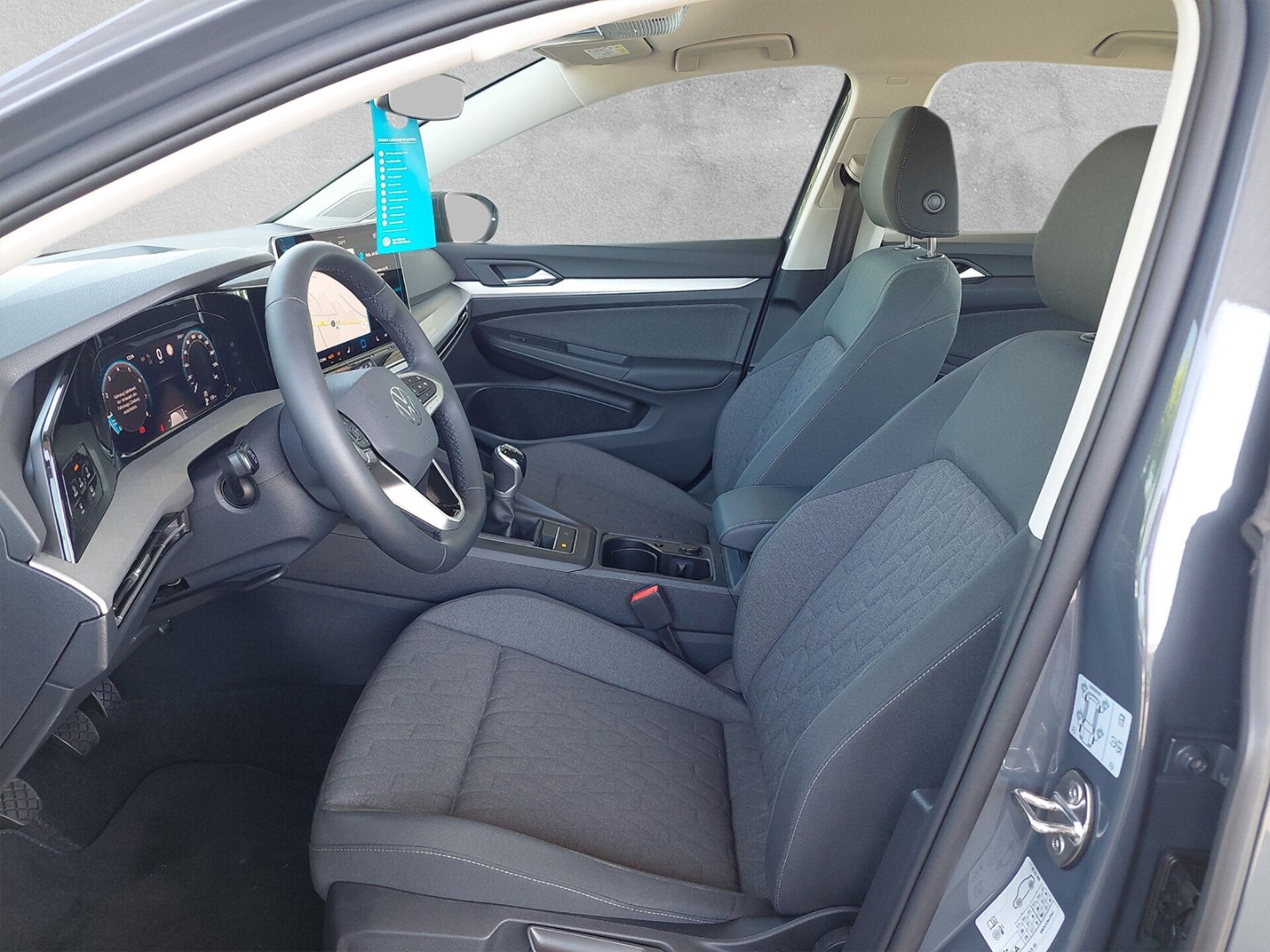 Volkswagen Golf Life