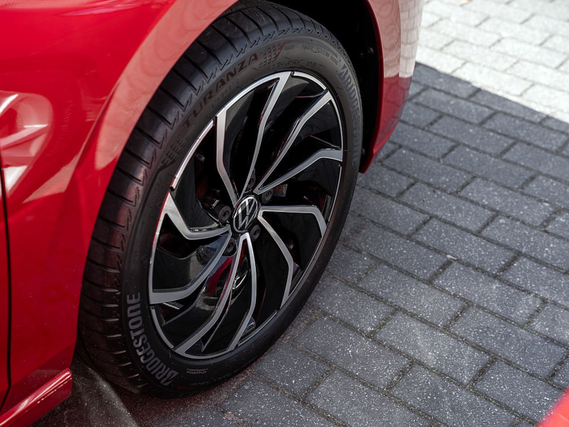 Volkswagen Golf Active