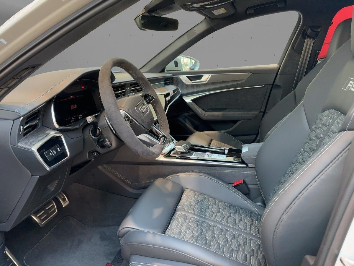 Image about Audi RS 6 Avant performance quattro tiptronic