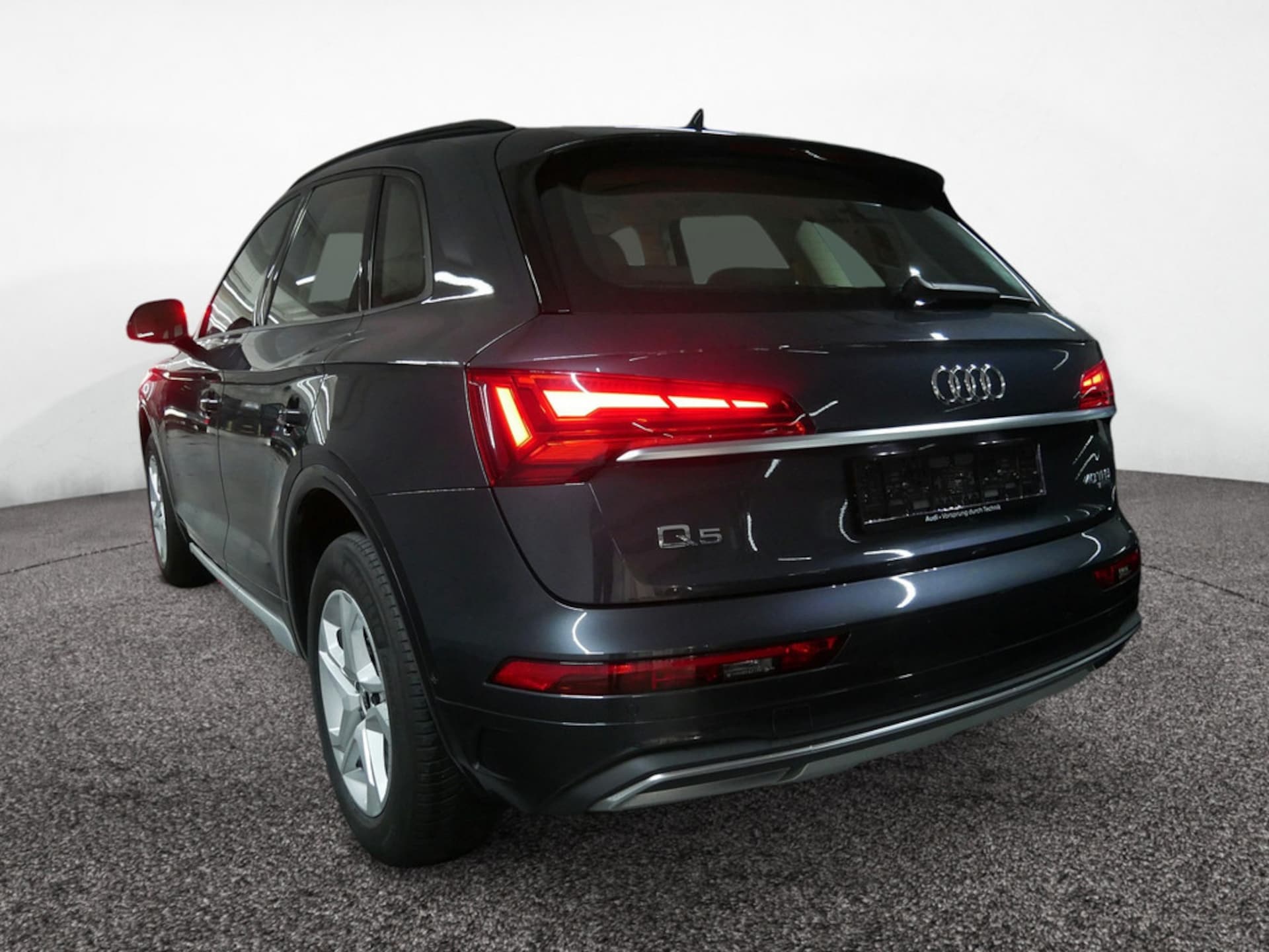 Audi Q5 SUV Advanced